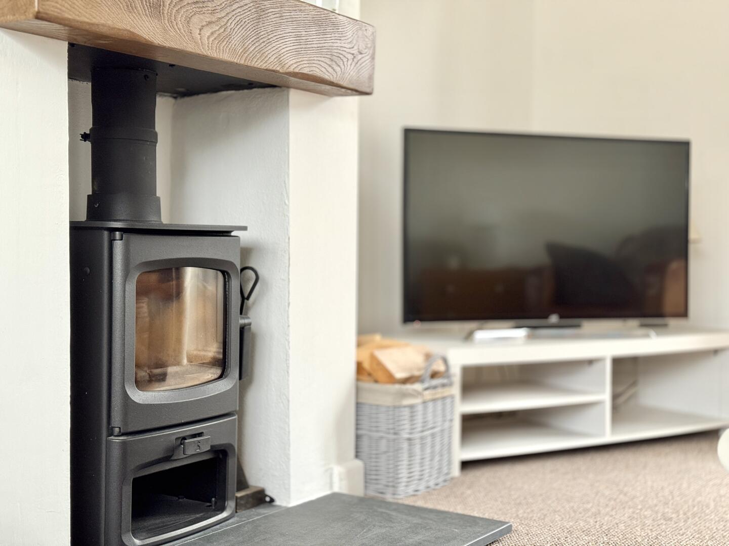 2 bed property in Malabar Road, Truro